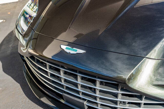 2025 Aston Martin Vantage