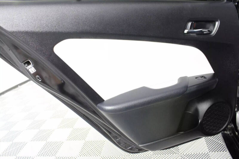 2022 Toyota Prius XLE AWD-e
