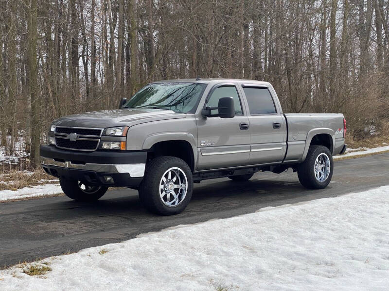 2007 Chevrolet Silverado 2500HD Classic for sale at CMC AUTOMOTIVE in Urbana IN