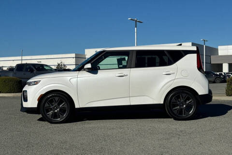2022 Kia Soul EX