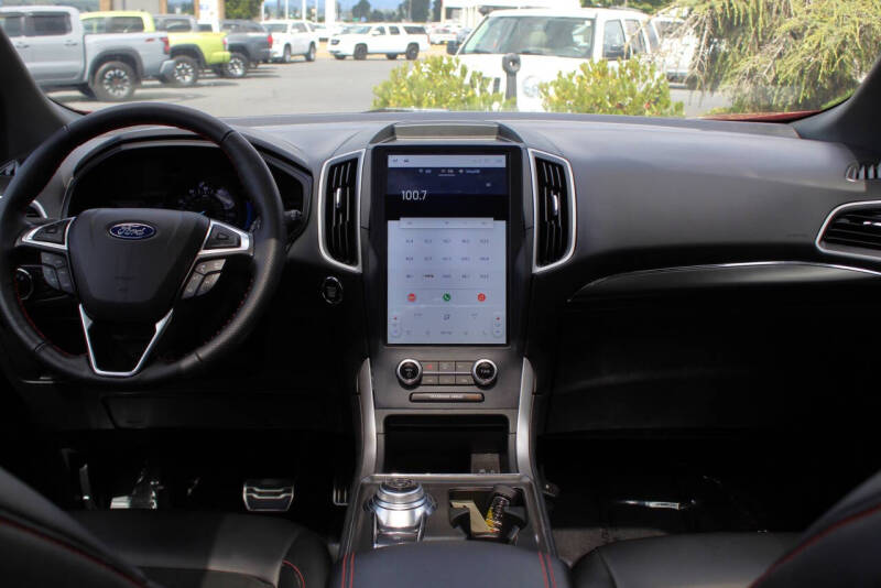 2023 Ford Edge ST-Line