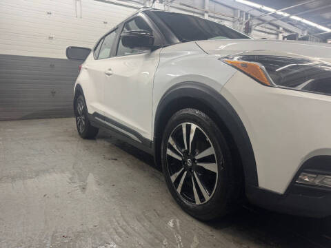 2018 Nissan Kicks SR