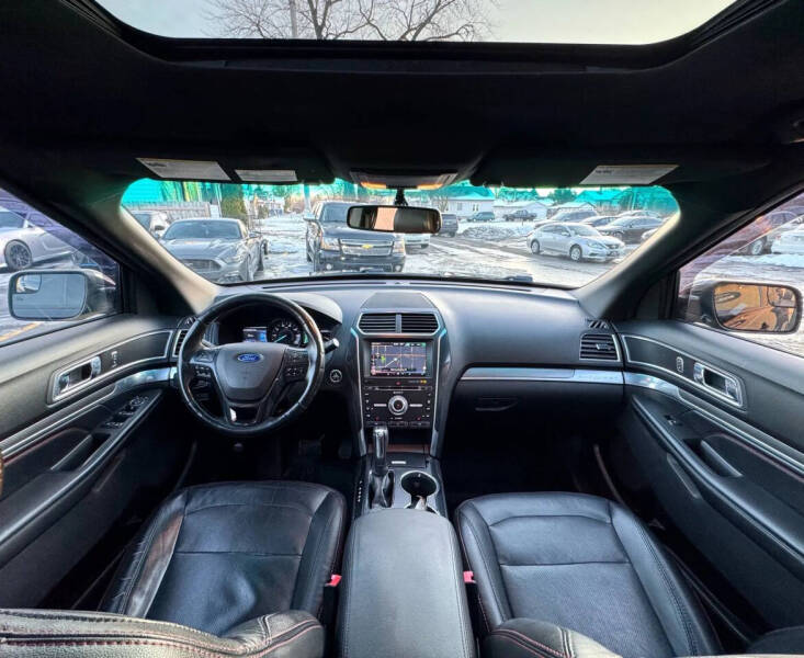 2016 Ford Explorer Sport