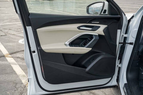 2025 Audi Q5 quattro Prestige TFSI