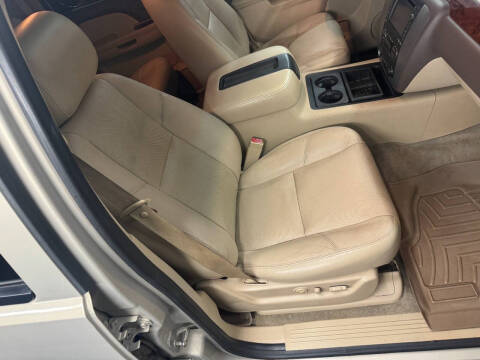 2012 GMC Yukon XL SLT 2500