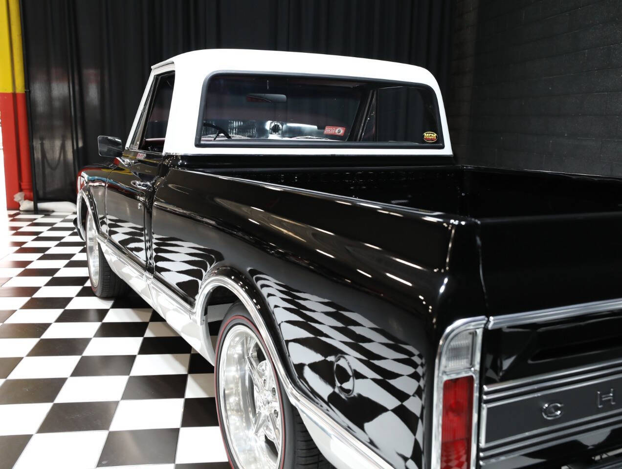 1968 Chevrolet C/K 10 Series 25