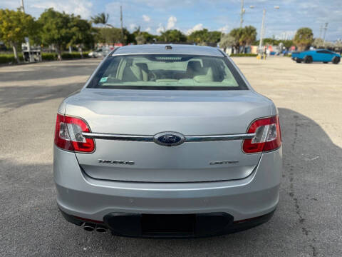 2010 Ford Taurus Limited