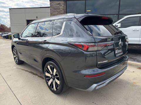 2026 Mitsubishi Outlander SEL