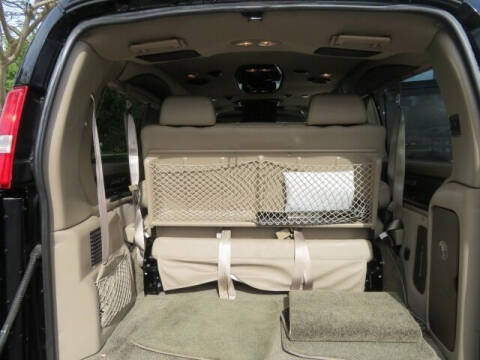 2017 Chevrolet Express 2500