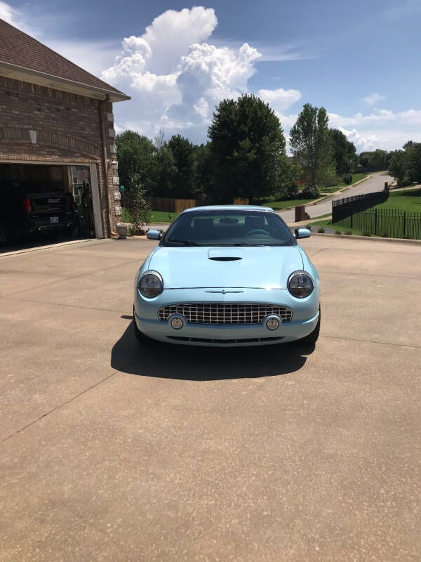 2003 Ford Thunderbird Premium photo 2