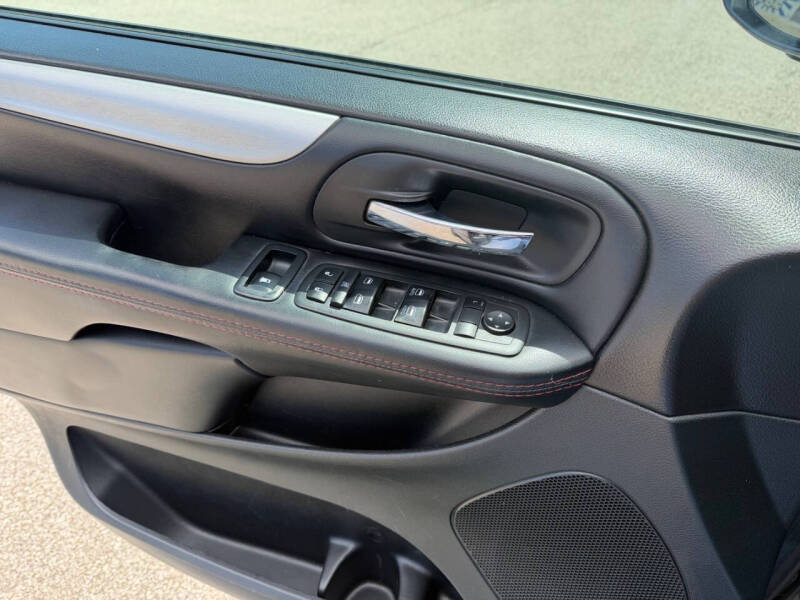 2017 Dodge Grand Caravan GT