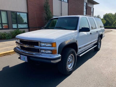 1998 Chevrolet Suburban for sale at A Motors in Tulsa OK