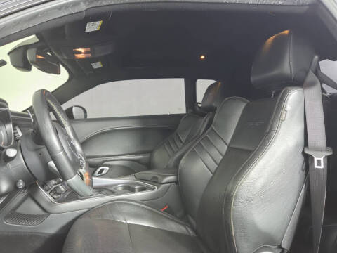 2016 Dodge Challenger SRT 392