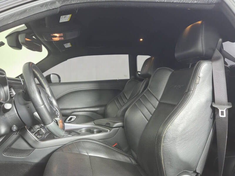 2016 Dodge Challenger SRT 392