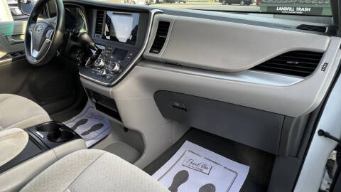 2015 Toyota Sienna