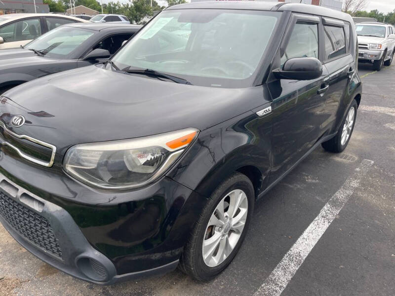 2015 Kia Soul +