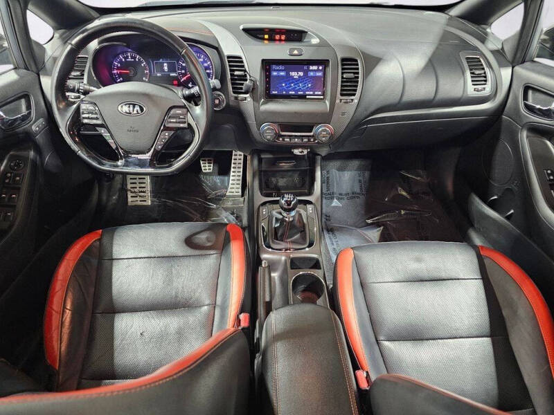 2018 Kia Forte5 SX