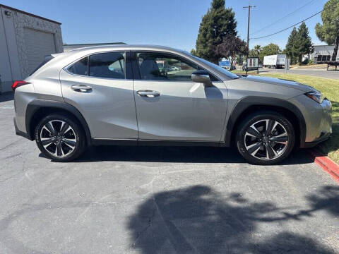 2020 Lexus UX 200