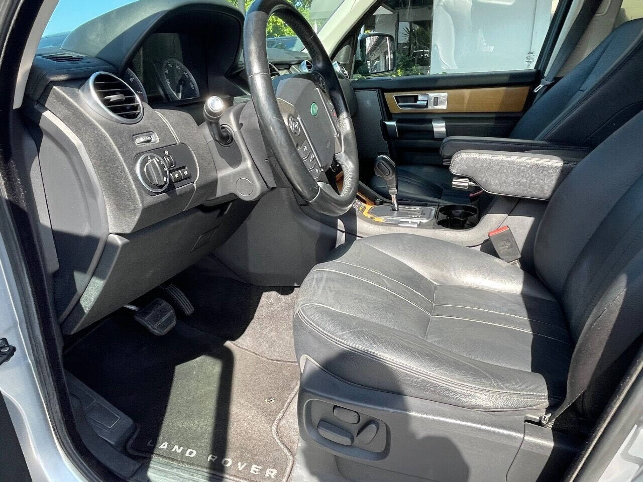 2012 Land Rover LR4  - $14,900
