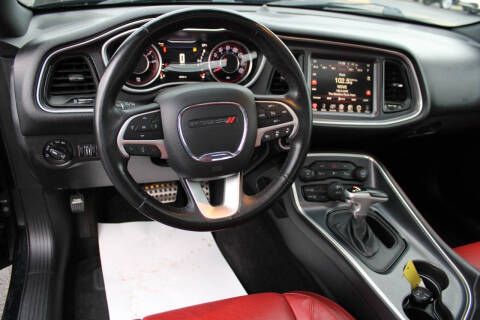 2015 Dodge Challenger SXT Plus