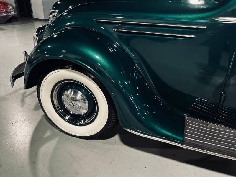1937 Chrysler Airflow