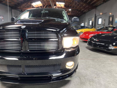 2005 Dodge Ram 1500 SRT-10