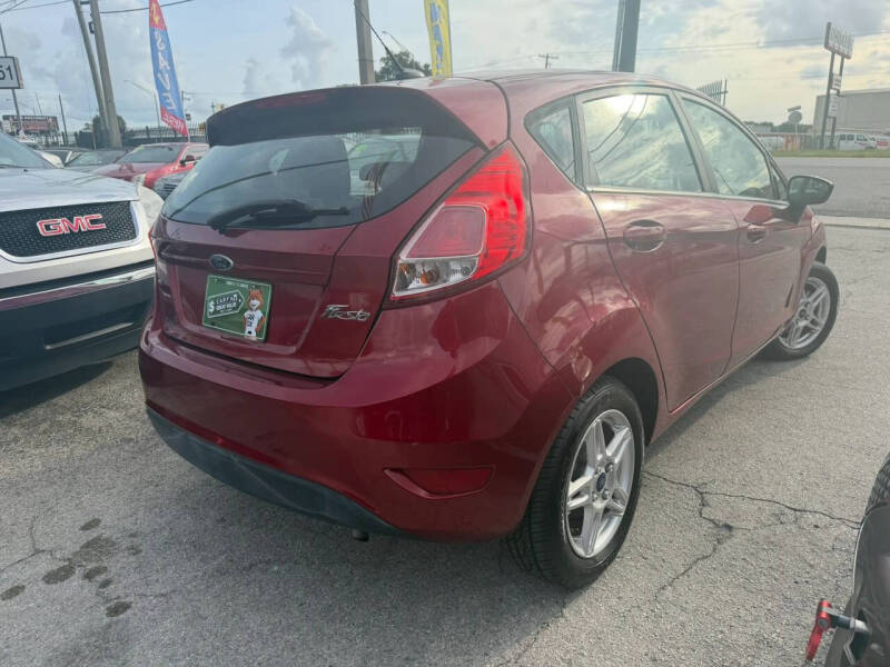 2017 Ford Fiesta SE