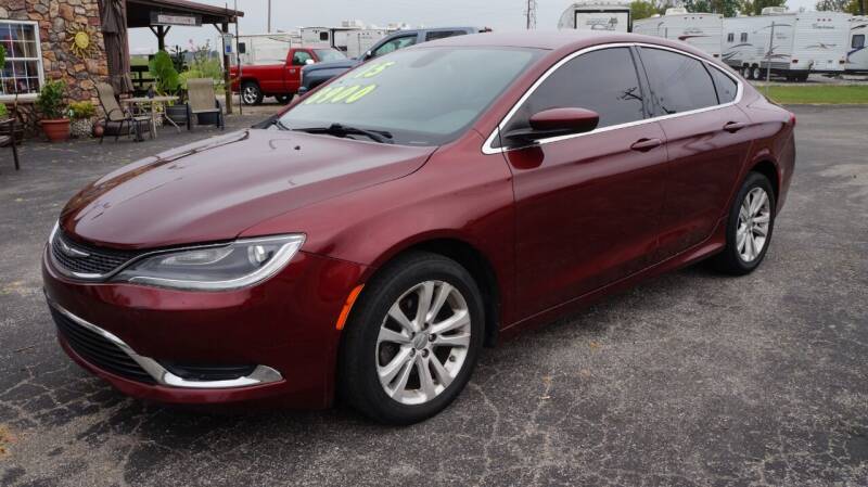 2015 Chrysler 200 for sale at G & R Auto Sales in Charlestown IN
