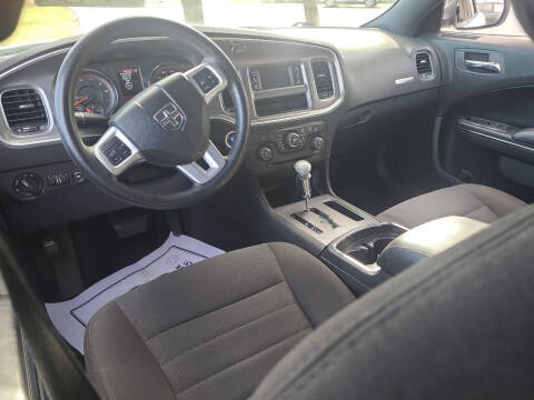 2013 Dodge Charger SE