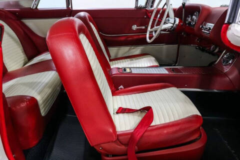 1958 Ford Thunderbird