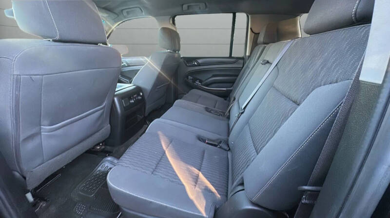 2016 Chevrolet Suburban LS