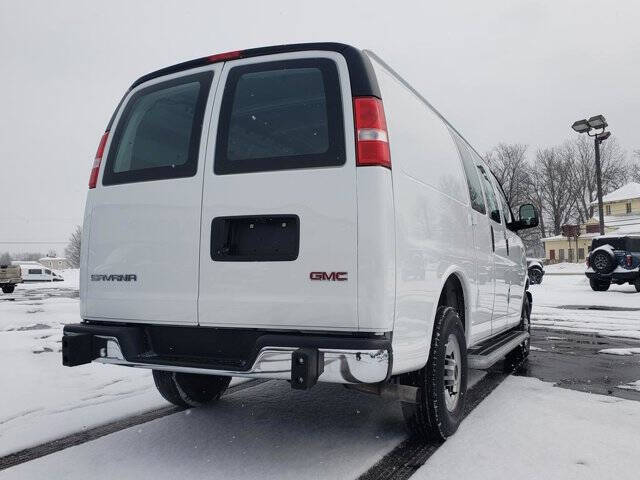 2024 GMC Savana 2500