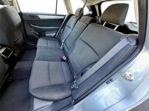 2017 Subaru Outback 2.5i