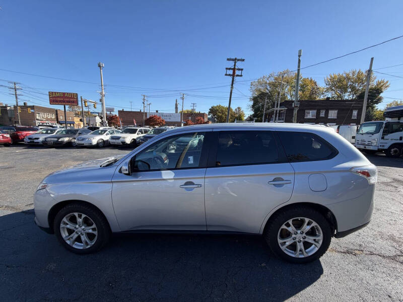 2014 Mitsubishi Outlander SE