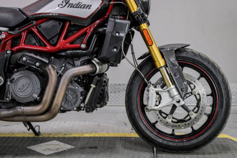 2022 Indian FTR R Carbon