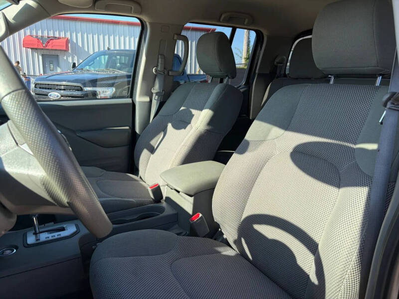 2021 Nissan Frontier