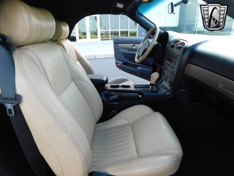 2004 Ford Thunderbird Deluxe