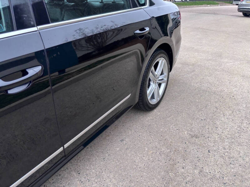 2013 Volkswagen Passat TDI SEL Premium