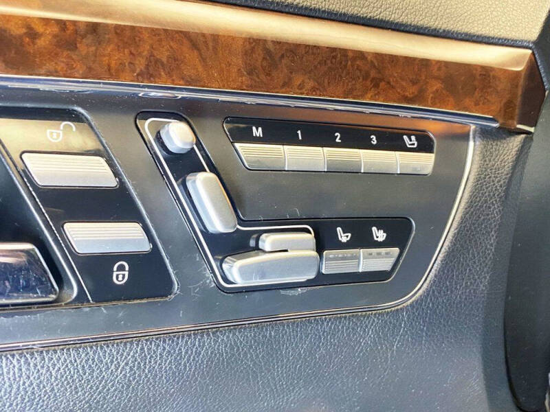 2011 Mercedes-Benz S-Class S 550 4MATIC