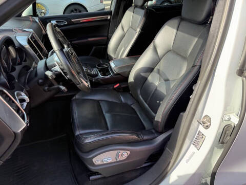 2017 Porsche Cayenne Turbo