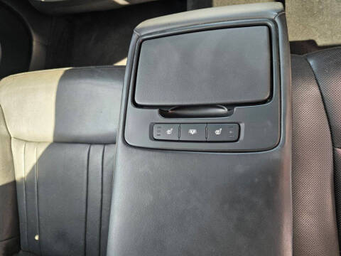 2017 Genesis G80