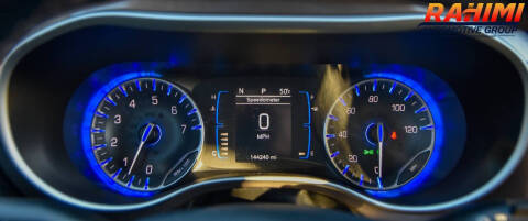 2017 Chrysler Pacifica Touring-L