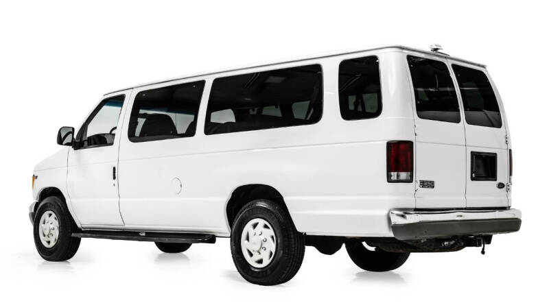 2001 Ford E-Series E-350 SD XLT
