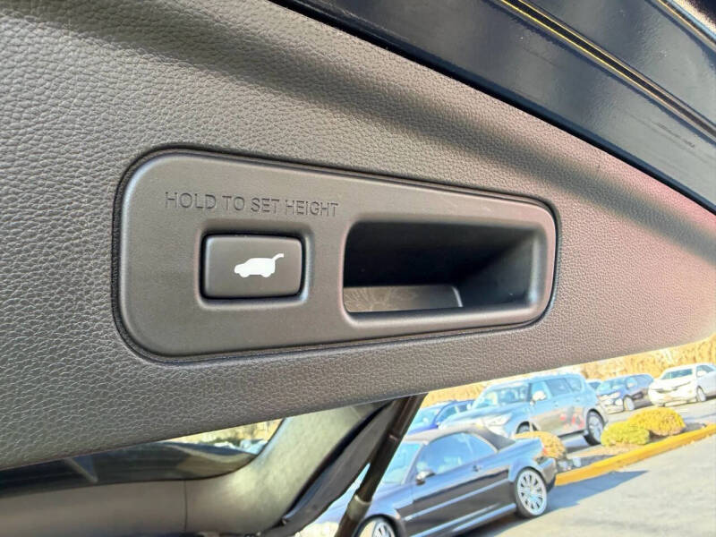 2025 Acura MDX SH-AWD w/A-SPEC