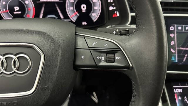 2022 Audi Q7 quattro Premium 45 TFSI