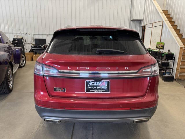 2021 Lincoln Nautilus Reserve