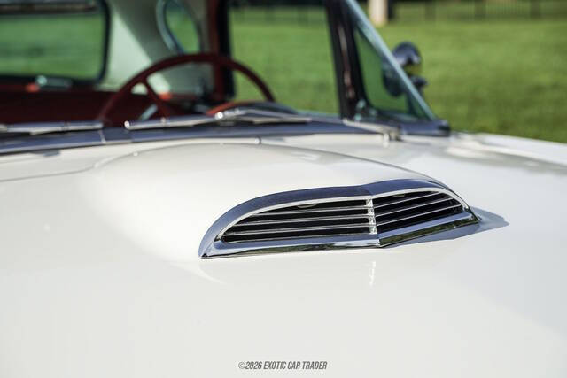 1956 Ford Thunderbird