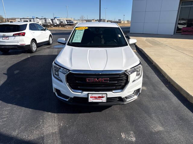 2024 GMC Terrain SLE