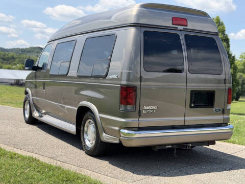 2003 Ford E-Series E-150