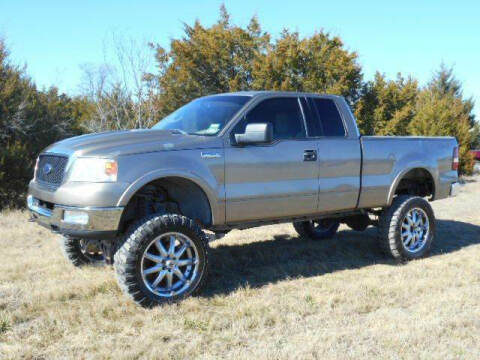2004 Ford F-150 for sale at CAVENDER MOTORS in Van Alstyne TX
